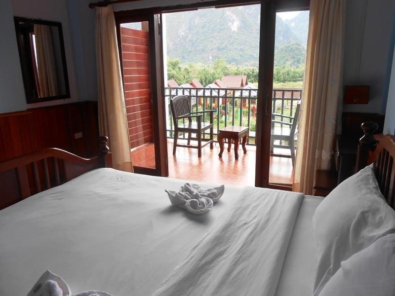 Domon Hotel Vang Vieng Bagian luar foto