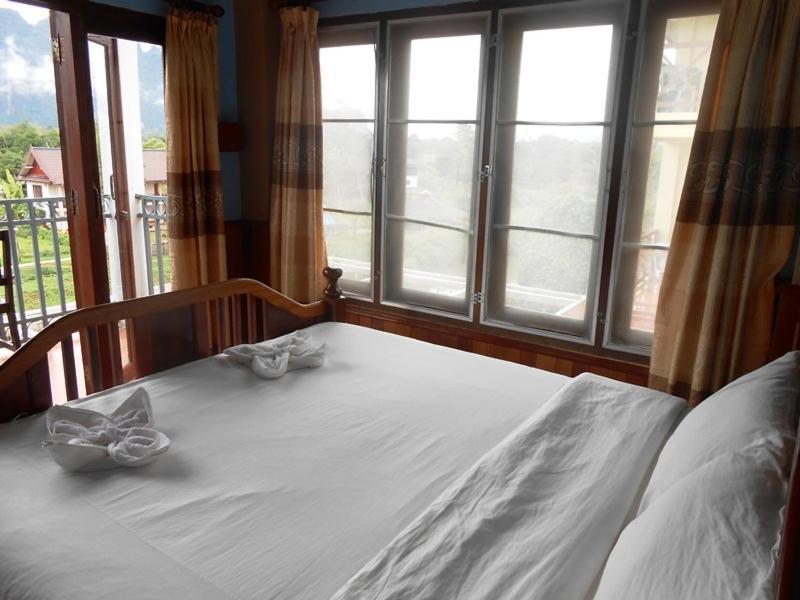 Domon Hotel Vang Vieng Bagian luar foto